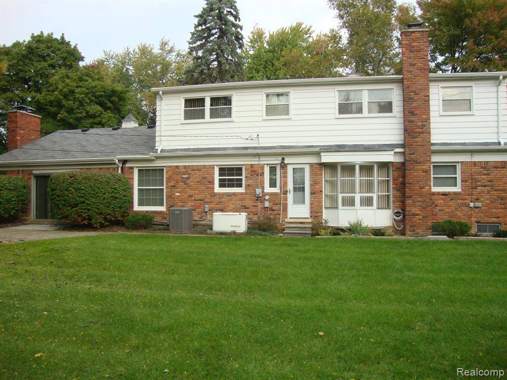 Bloomfield Twp, MI 48301,5659 KINGSMILL