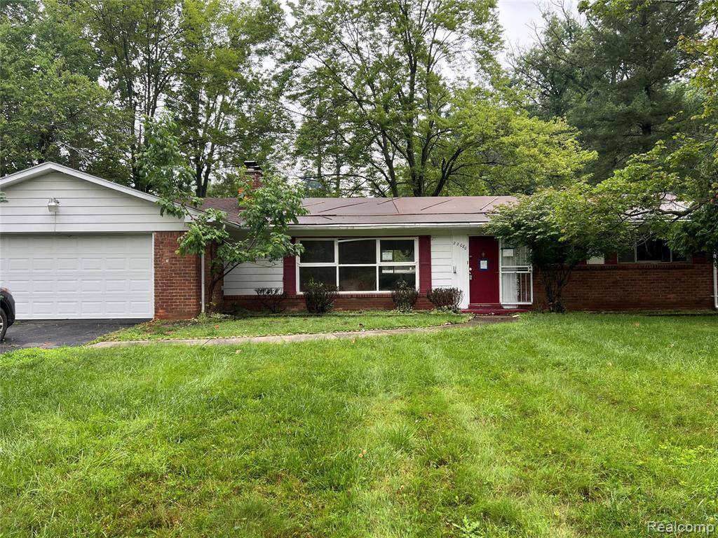 Southfield, MI 48033,22080 Rougewood Drive