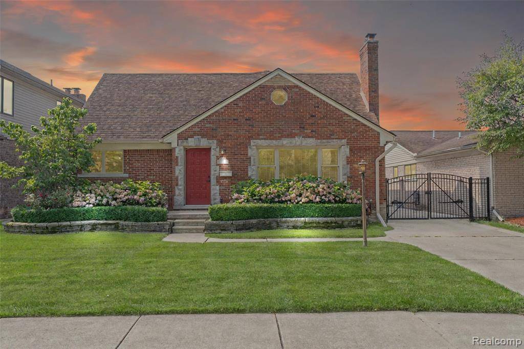 St. Clair Shores, MI 48081,22450 Alexander Street