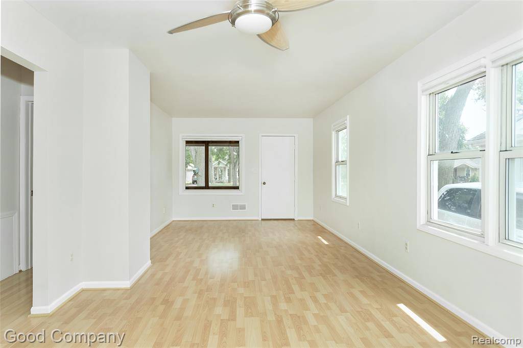 Ferndale, MI 48220,3239 McDowell Street