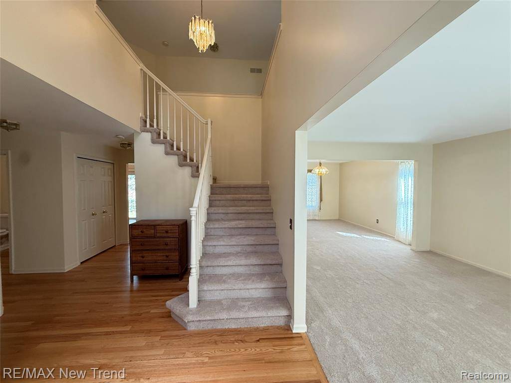 Novi, MI 48375,24630 Bethany Way