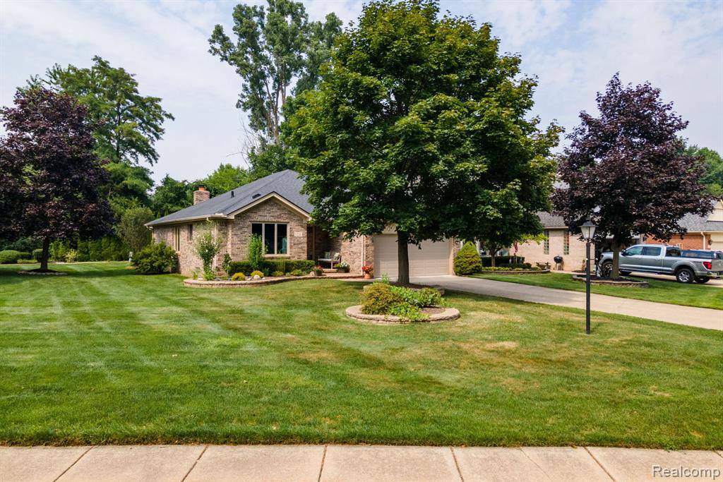 Washington Twp, MI 48094,6821 Carriage Creek Drive