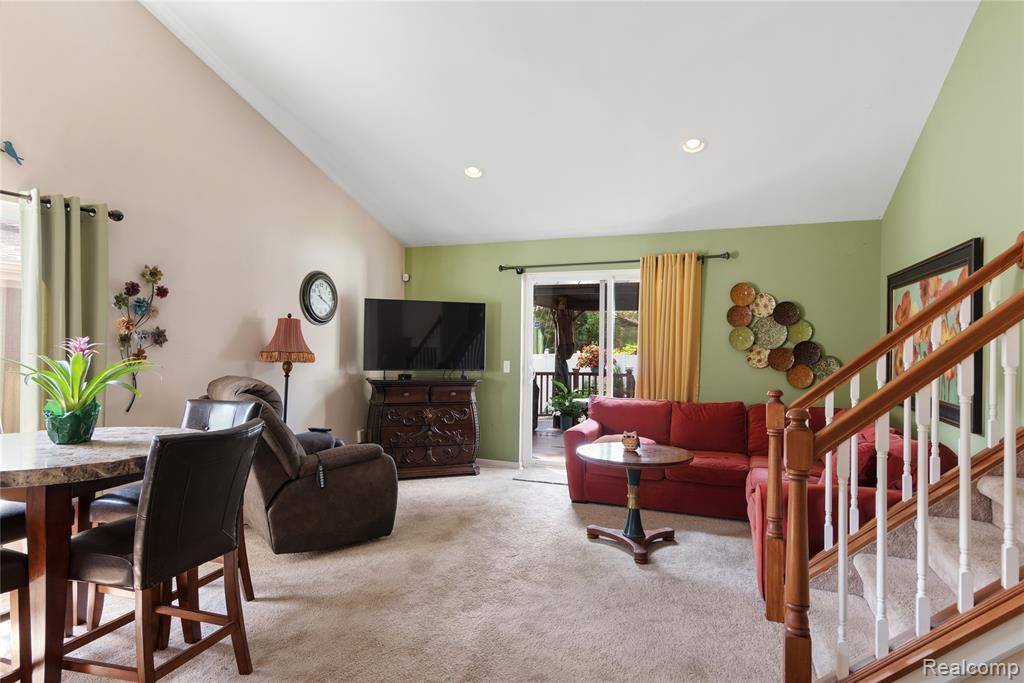 Waterford Twp, MI 48328,3633 Richmond Street