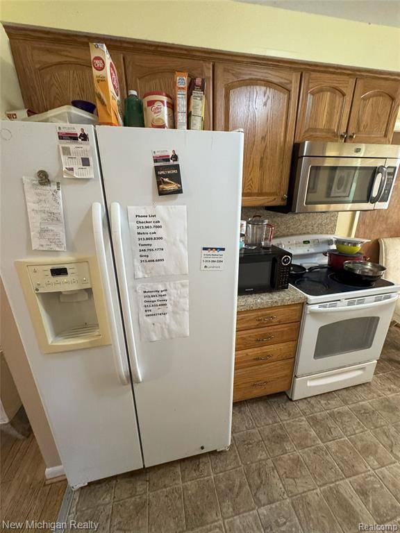 Redford Twp, MI 48240,18663 Lexington