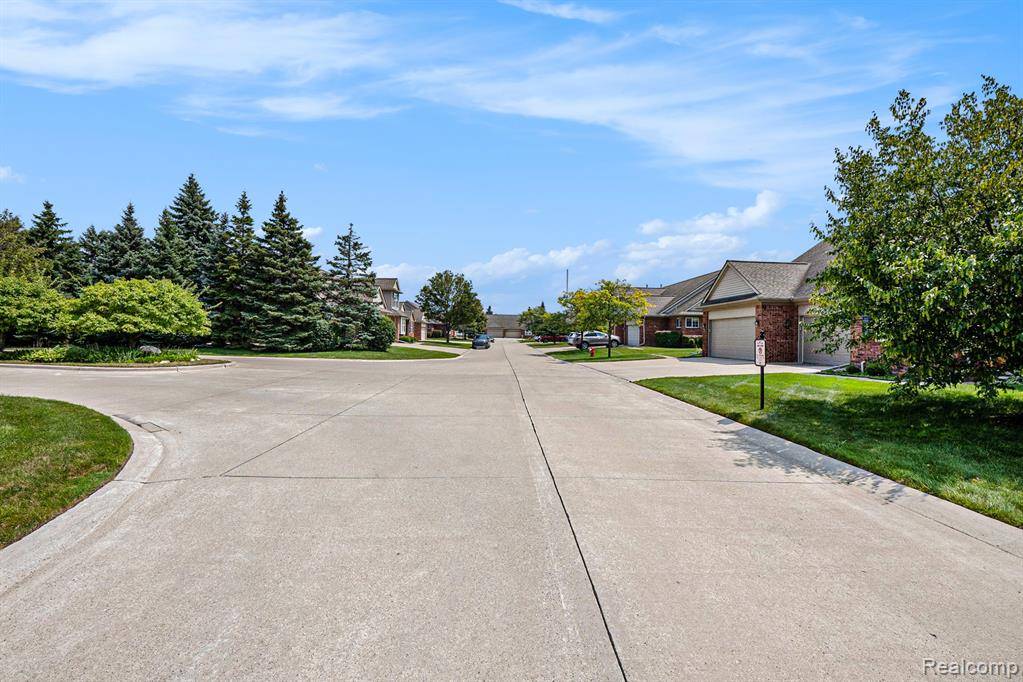 Sterling Heights, MI 48310,5477 Victory Circle