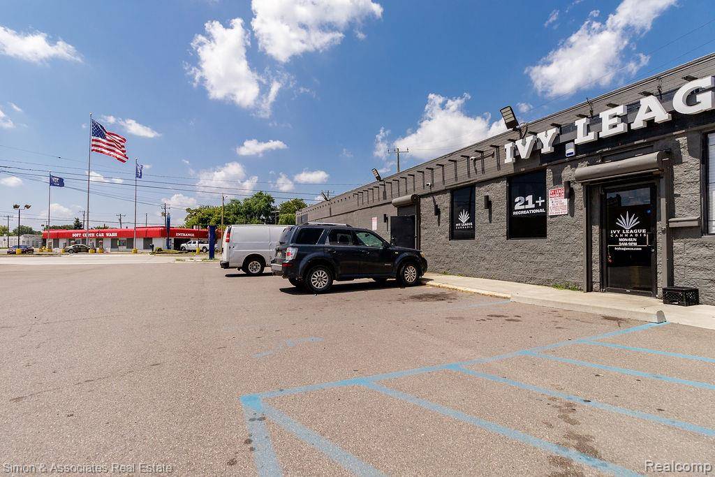 Detroit, MI 48217,465 S Schaefer Highway