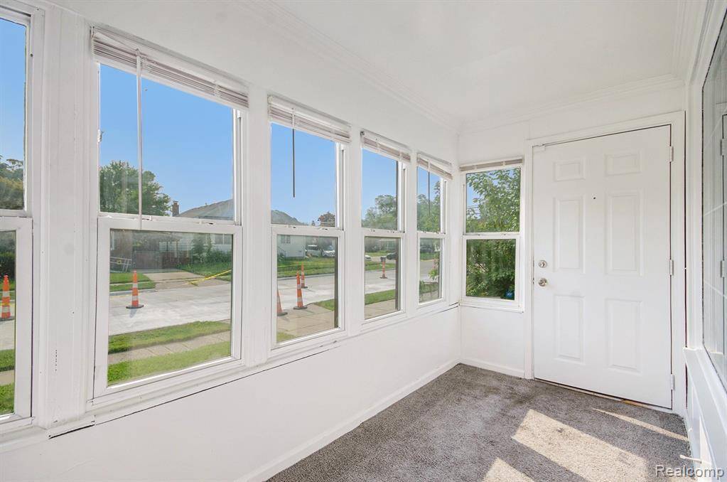 Eastpointe, MI 48021,21715 Nevada Avenue