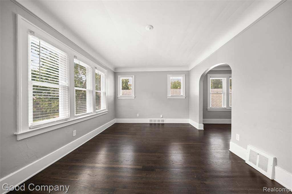 Ferndale, MI 48220,242 W Webster Street