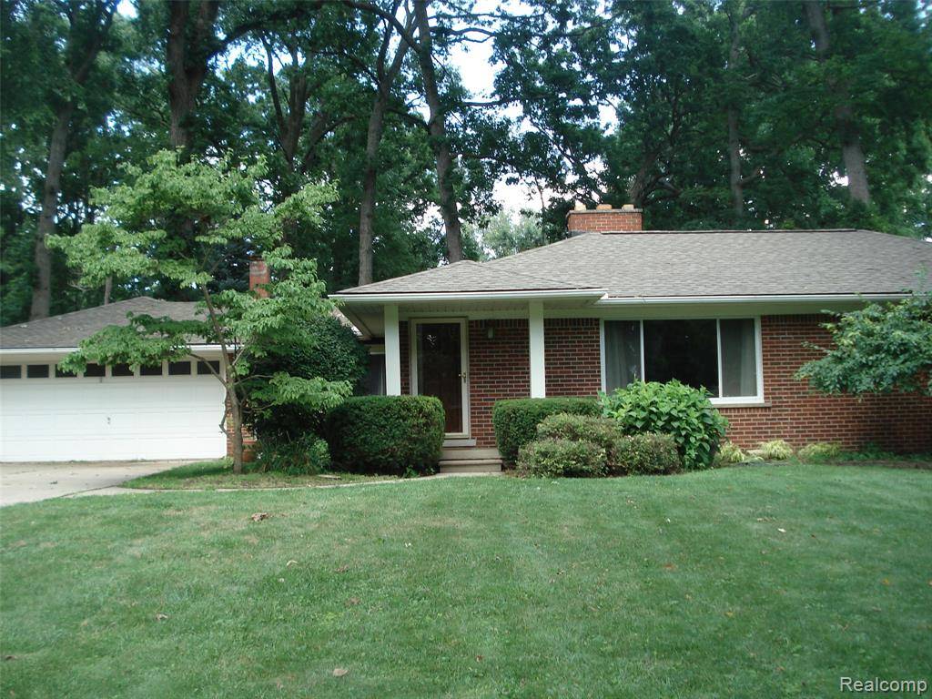 Rochester Hills, MI 48307,220 Montmorency Road