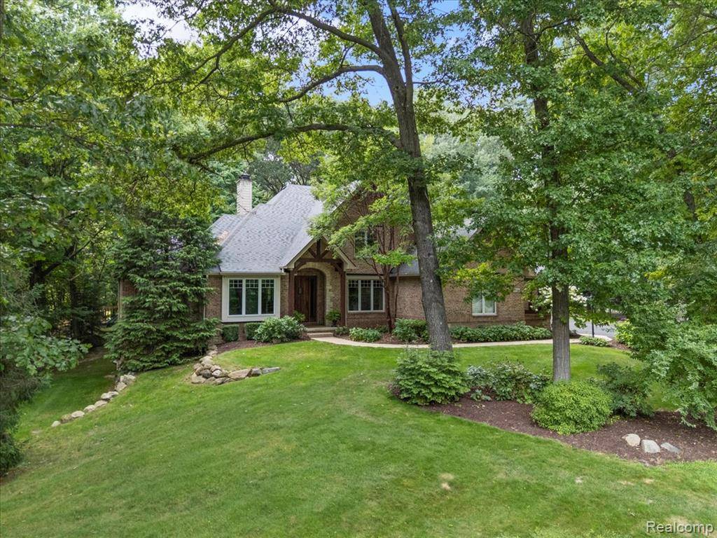 Highland Twp, MI 48357,2080 Canterwood