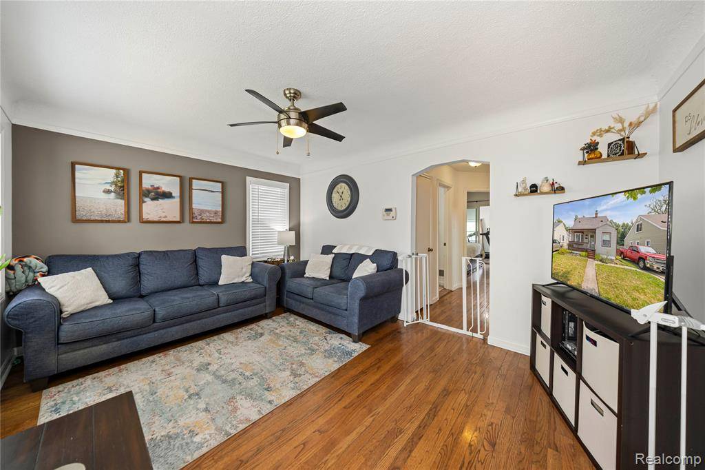 Redford Twp, MI 48240,20420 Norborne