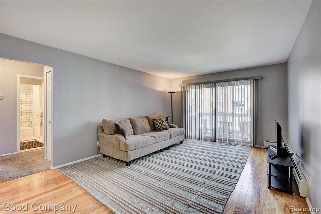 Royal Oak, MI 48073,2420 Parmenter Boulevard 101
