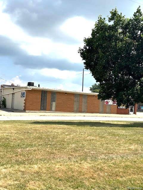 Lincoln Park, MI 48146,1132 SOUTHFIELD Road