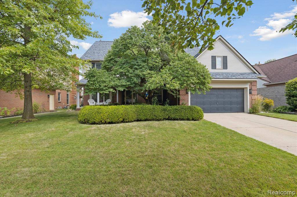 Canton Twp, MI 48188,45242 Thornhill Road