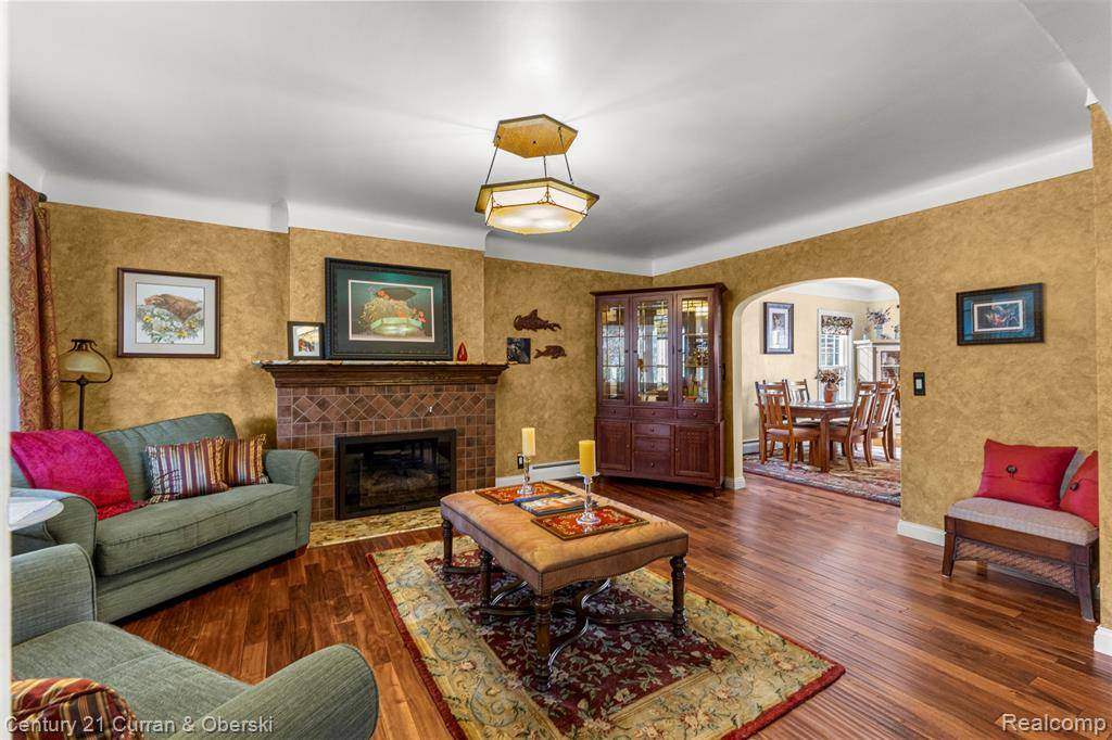 Monroe, MI 48162,404 E Elm Avenue