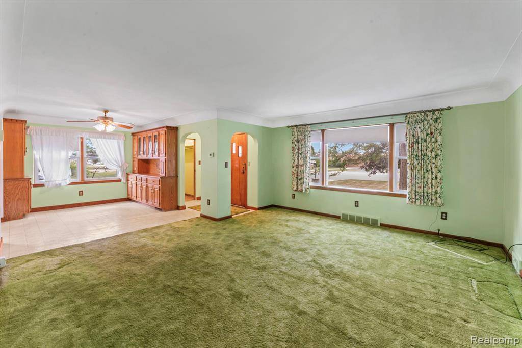 Saginaw, MI 48638,430 N Center Road