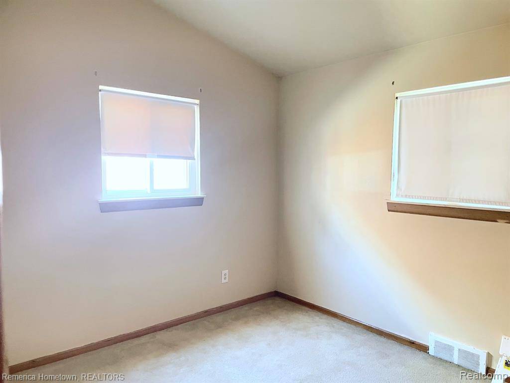 Westland, MI 48185,32804 Mackenzie Drive