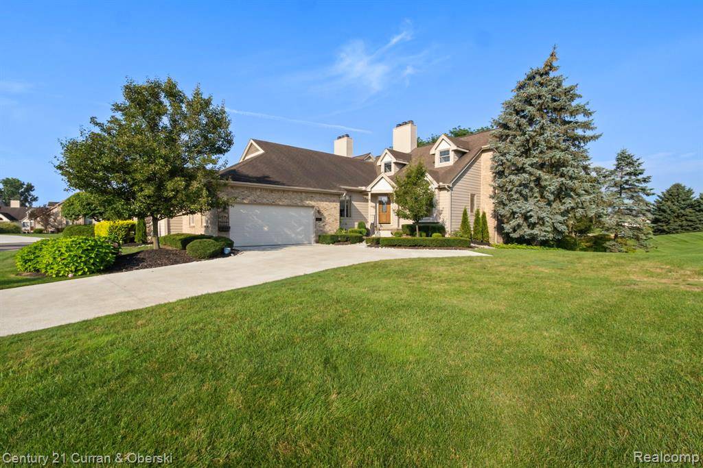 Northville, MI 48168,18215 Blue Heron Drive W