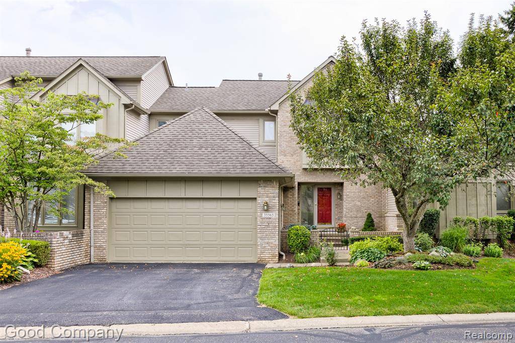 Farmington Hills, MI 48331,35565 Cross Creek N 2