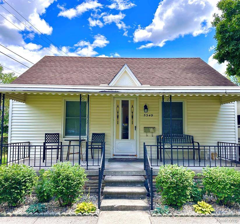 Dearborn Heights, MI 48125,5349 Campbell Street