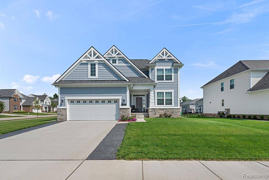Wixom, MI 48393,1821 Emerald Lane