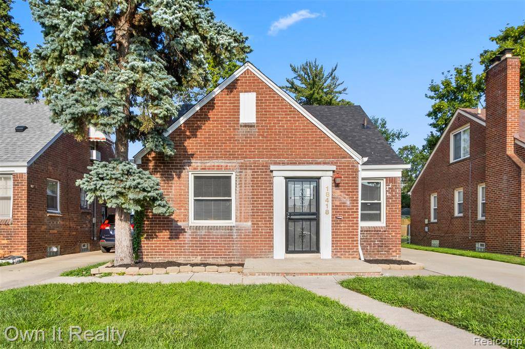 Detroit, MI 48235,18418 Murray Hill Street