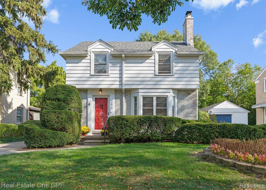Grosse Pointe Woods, MI 48236,20670 Vernier Circle