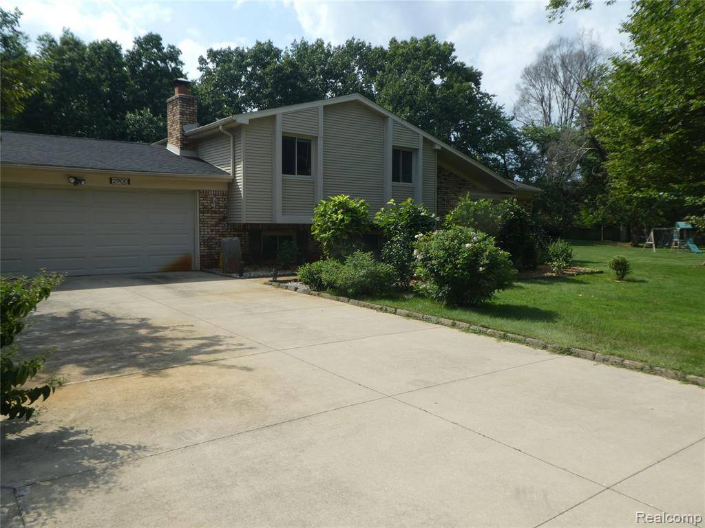 West Bloomfield Twp, MI 48324,2900 Warner Drive