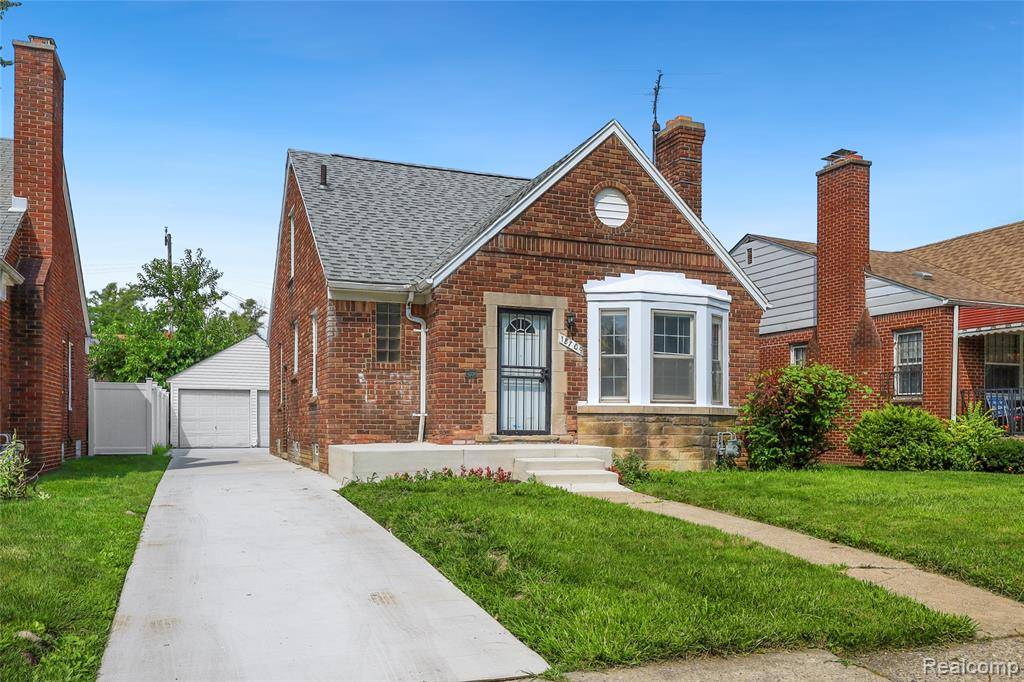 Detroit, MI 48235,18709 Saint Marys Street