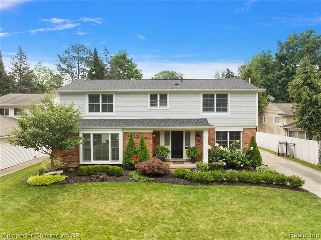 Birmingham, MI 48009,1345 Fairway Drive