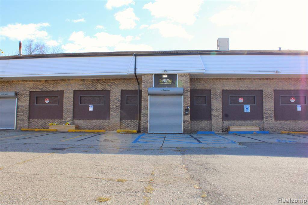 Flint, MI 48503,2549 Corunna Road