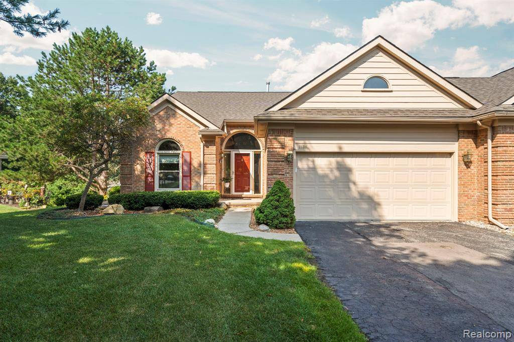 Milford Vlg, MI 48381,1127 Eagle Nest Drive