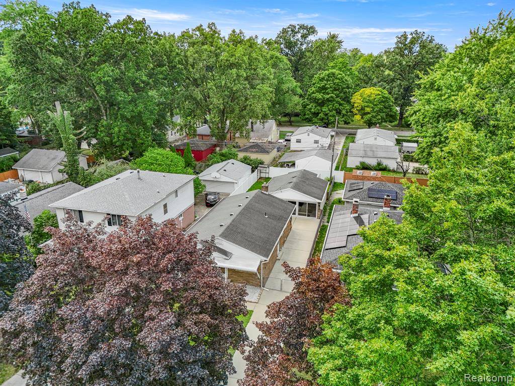 Dearborn Heights, MI 48125,4114 Ziegler Street
