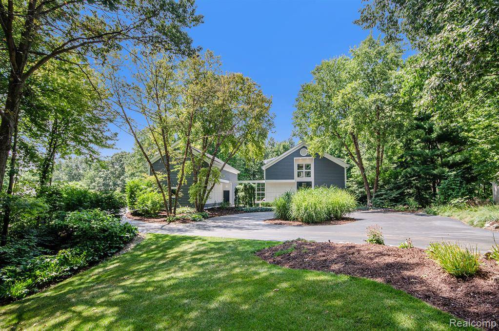 Independence Twp, MI 48348,5751 Dora Lane