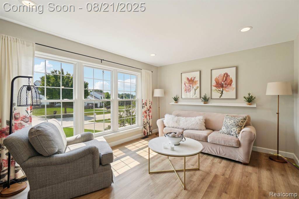 Rochester Hills, MI 48306,1944 Fairfield Drive