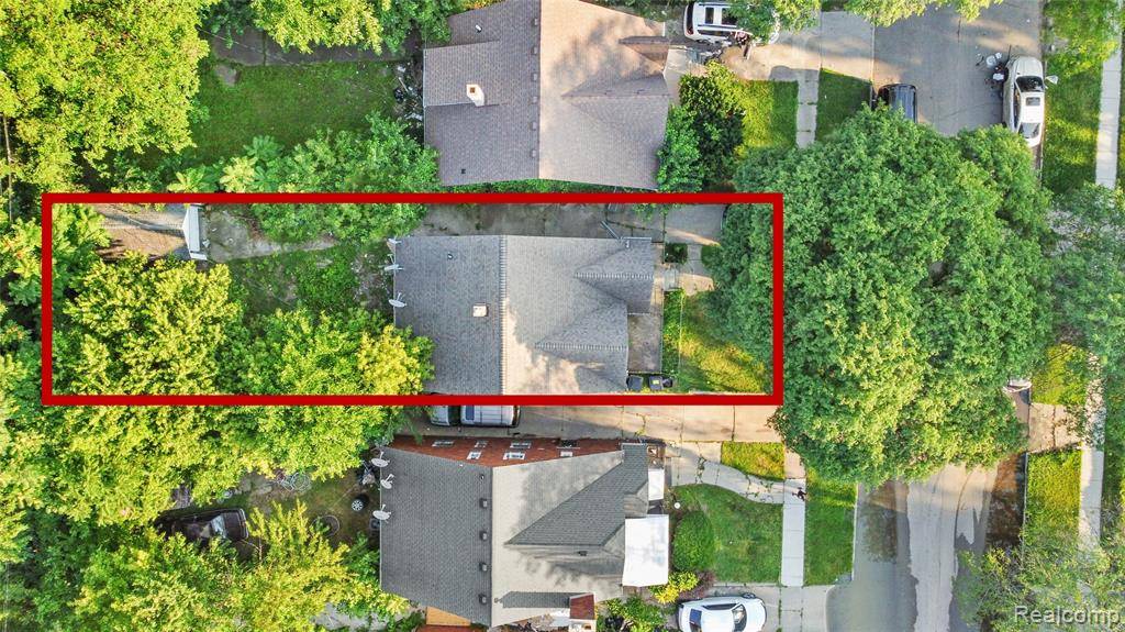 Detroit, MI 48204,9214 Pinehurst Street