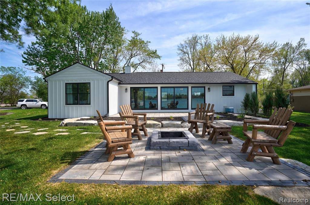 Fenton Twp, MI 48430,14240 MOFFETT Drive