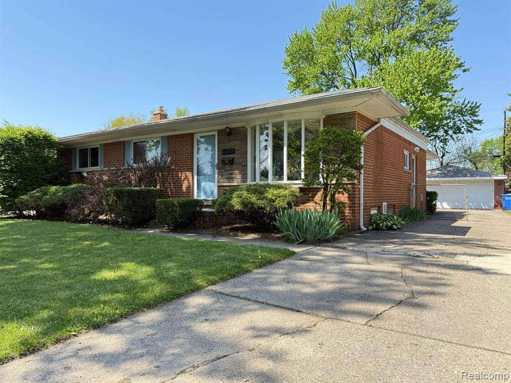 Warren, MI 48091,26329 Wexford Drive