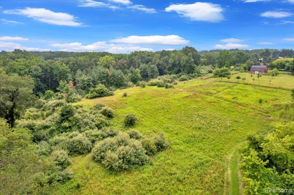 Oakland Twp, MI 48306,000 Silverbell Road