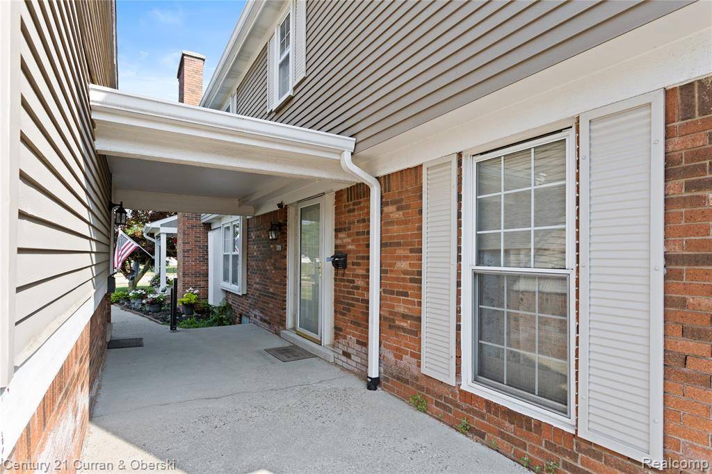 Northville, MI 48167,20918 W Glen Haven Circle