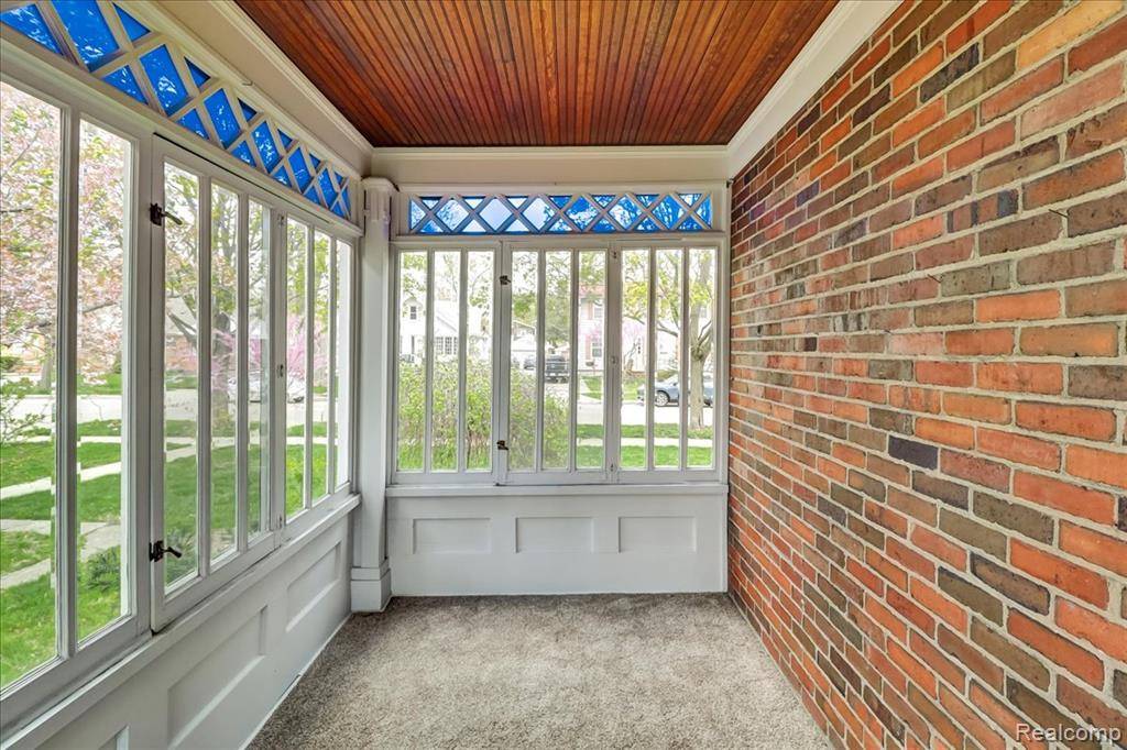 Dearborn, MI 48124,22101 Francis Street