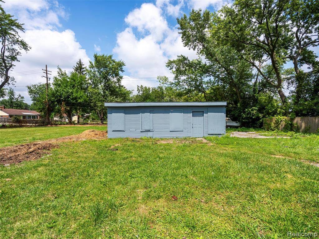 Rochester Hills, MI 48307,134 W Auburn Road