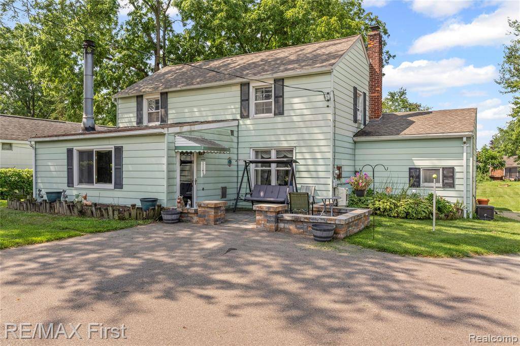 Troy, MI 48085,6829 John R Road