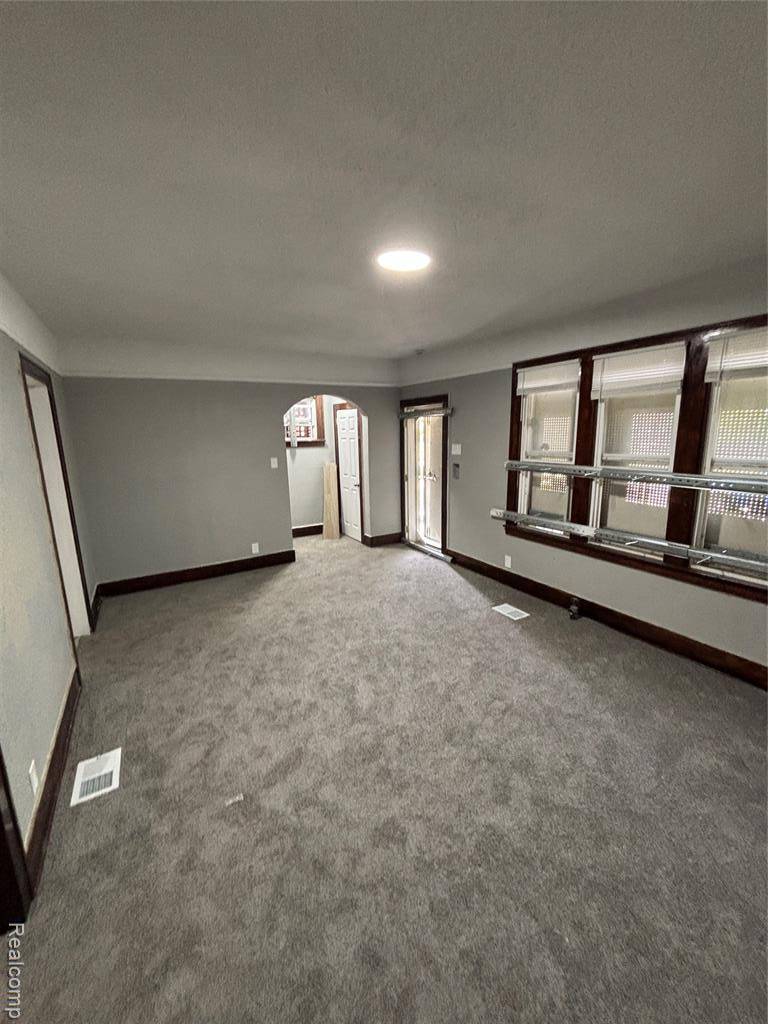 Detroit, MI 48213,12766 Wilshire Drive
