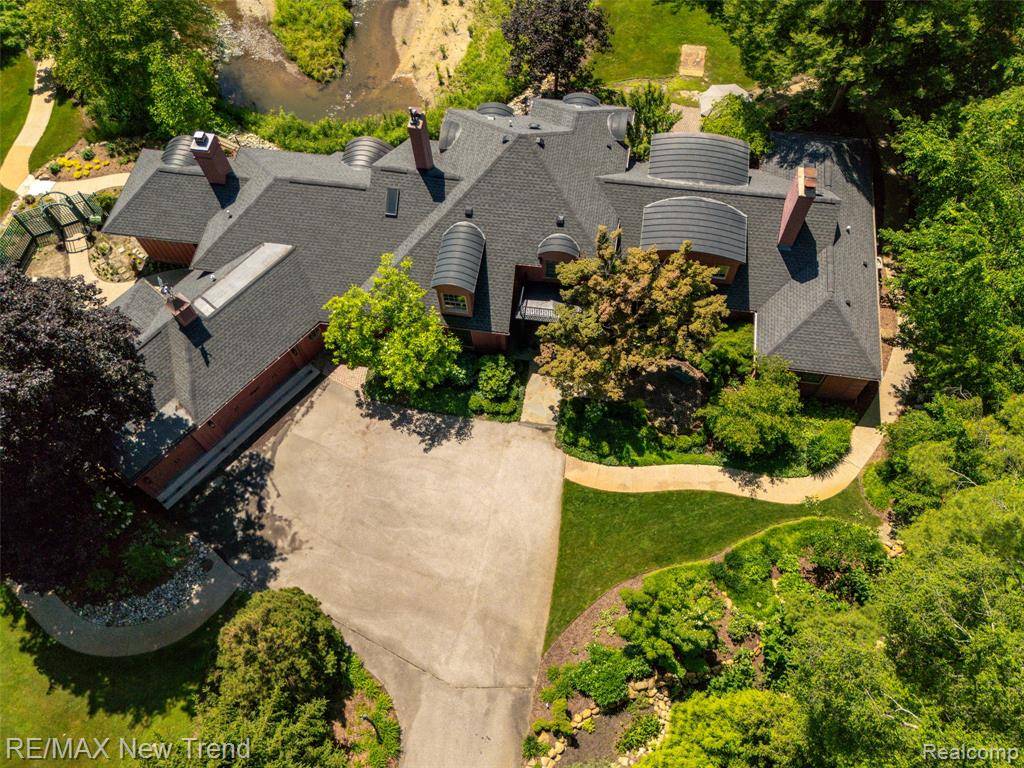 Franklin Vlg, MI 48025,25733 River Drive