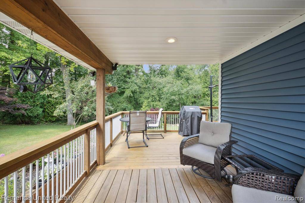 Milford Twp, MI 48380,3230 Granda Vista Drive