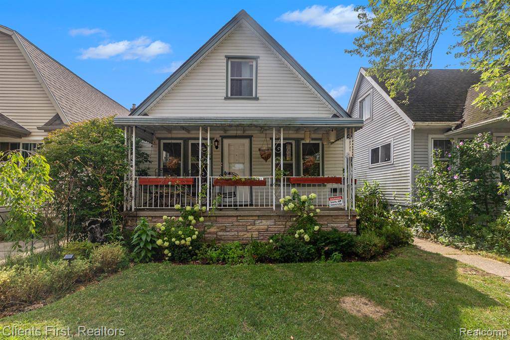 Dearborn, MI 48124,2721 Pardee Avenue