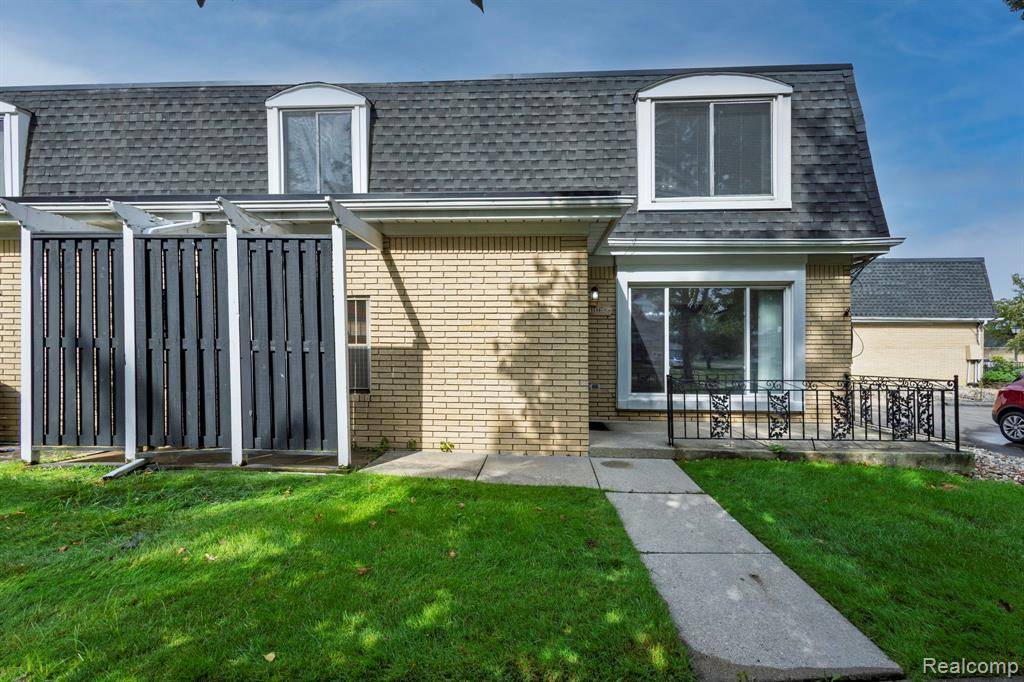 Warren, MI 48093,29696 City Center Drive