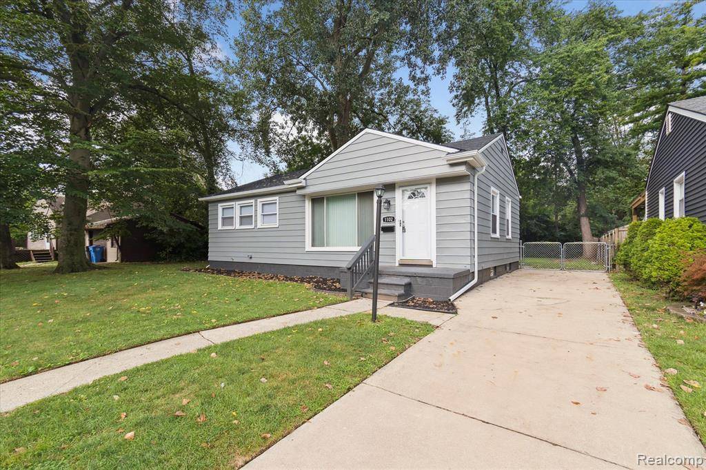 Inkster, MI 48141,1102 Magnolia Drive