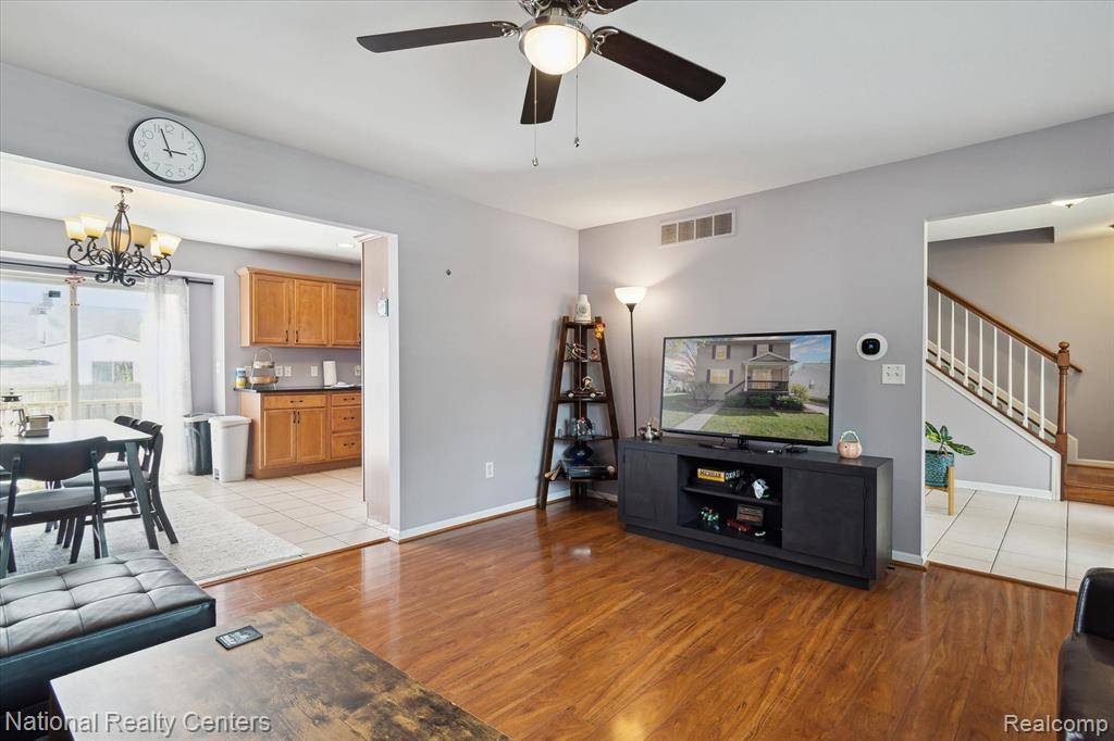 Royal Oak, MI 48067,2320 Dallas Avenue